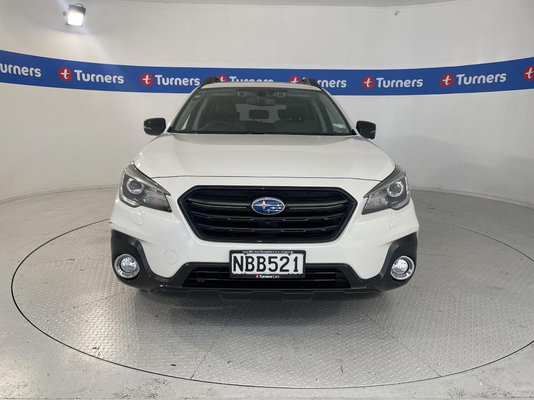 Photo '2' of Subaru Outback