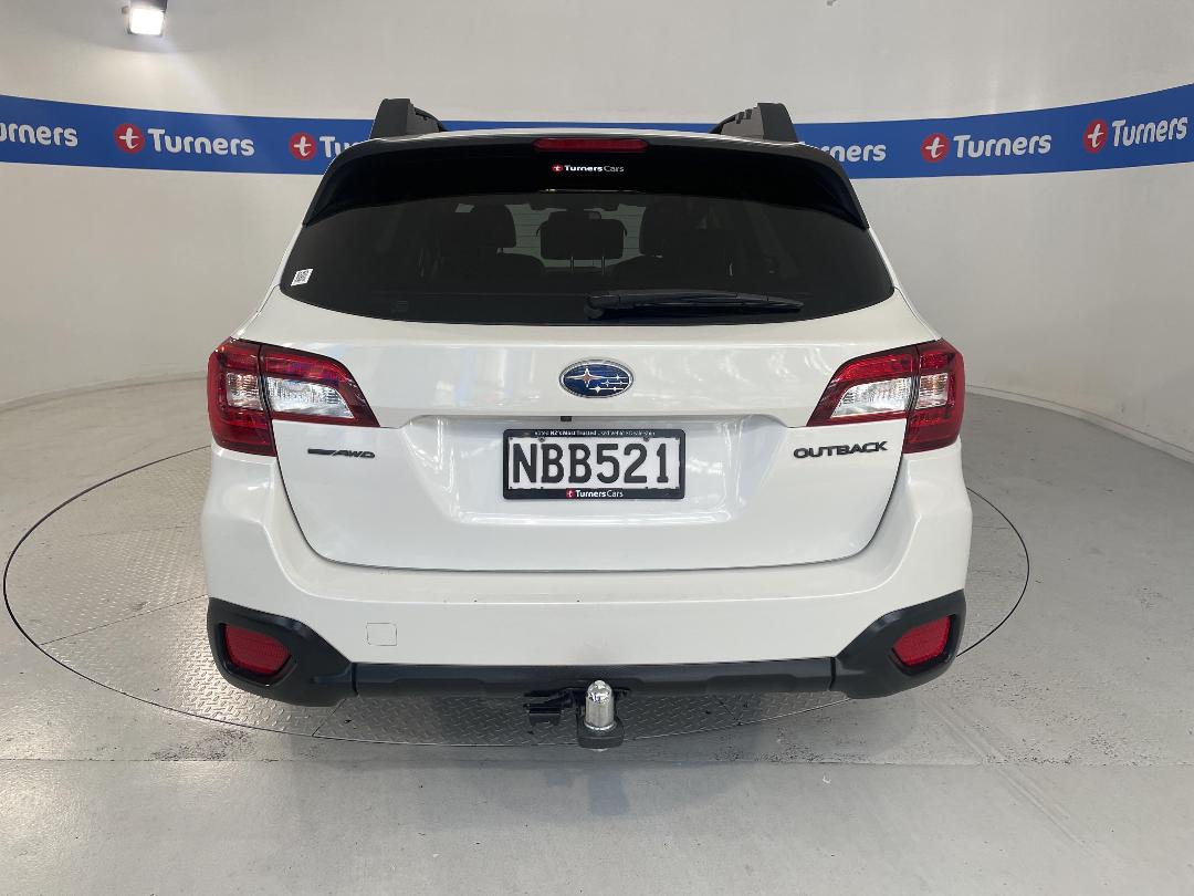 Photo '6' of Subaru Outback