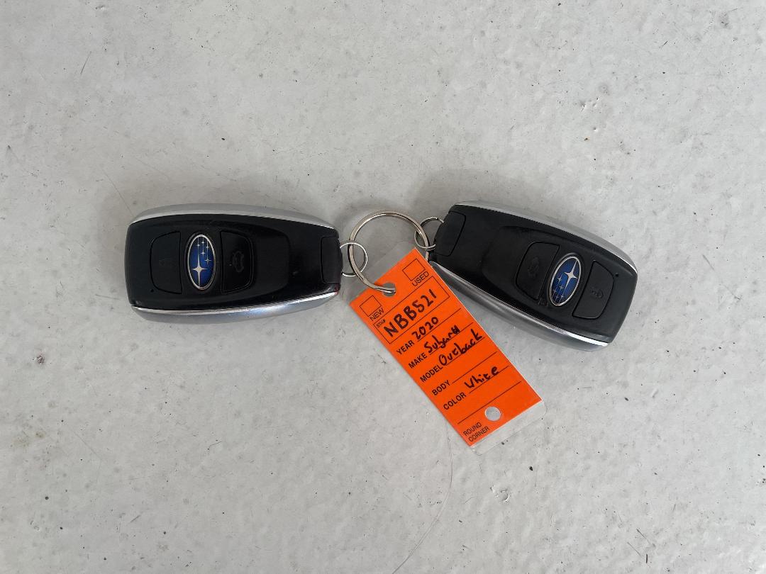 Photo '22' of Subaru Outback