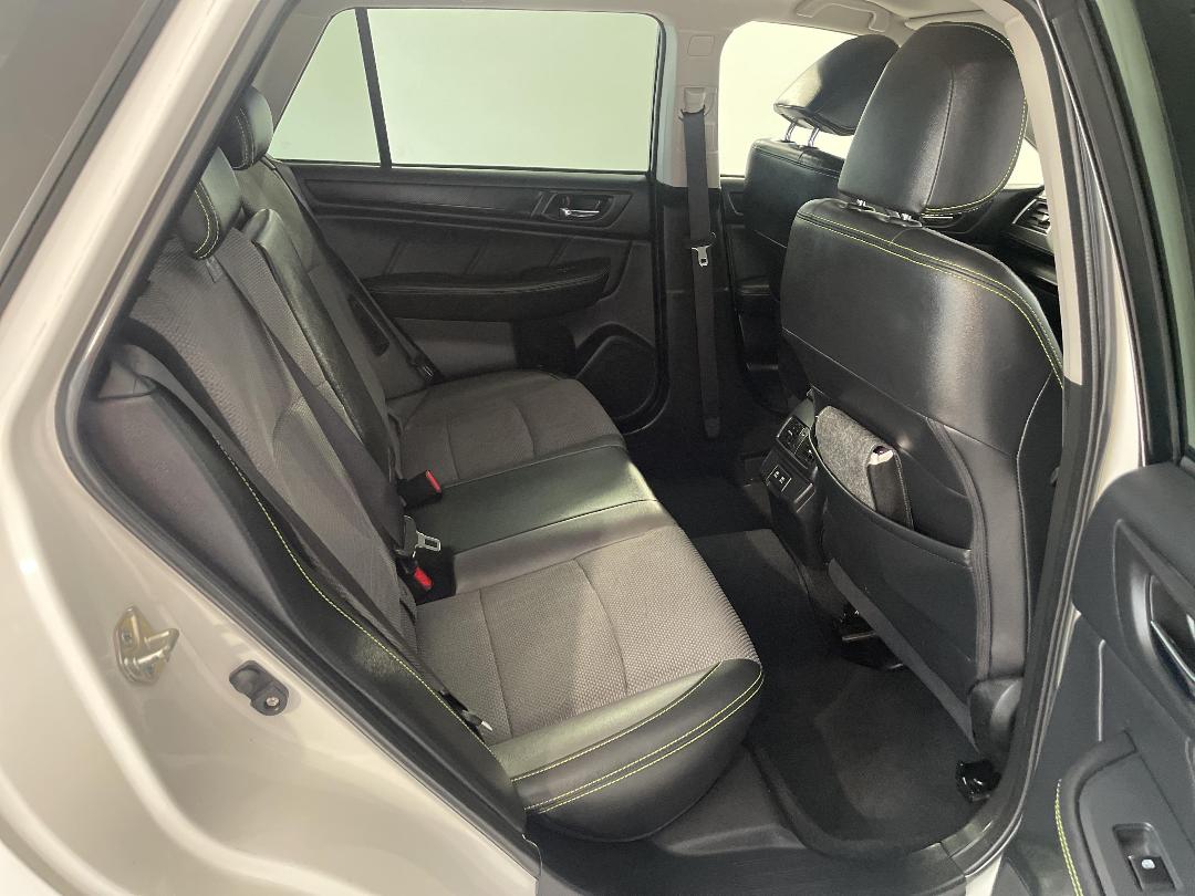 Photo '20' of Subaru Outback