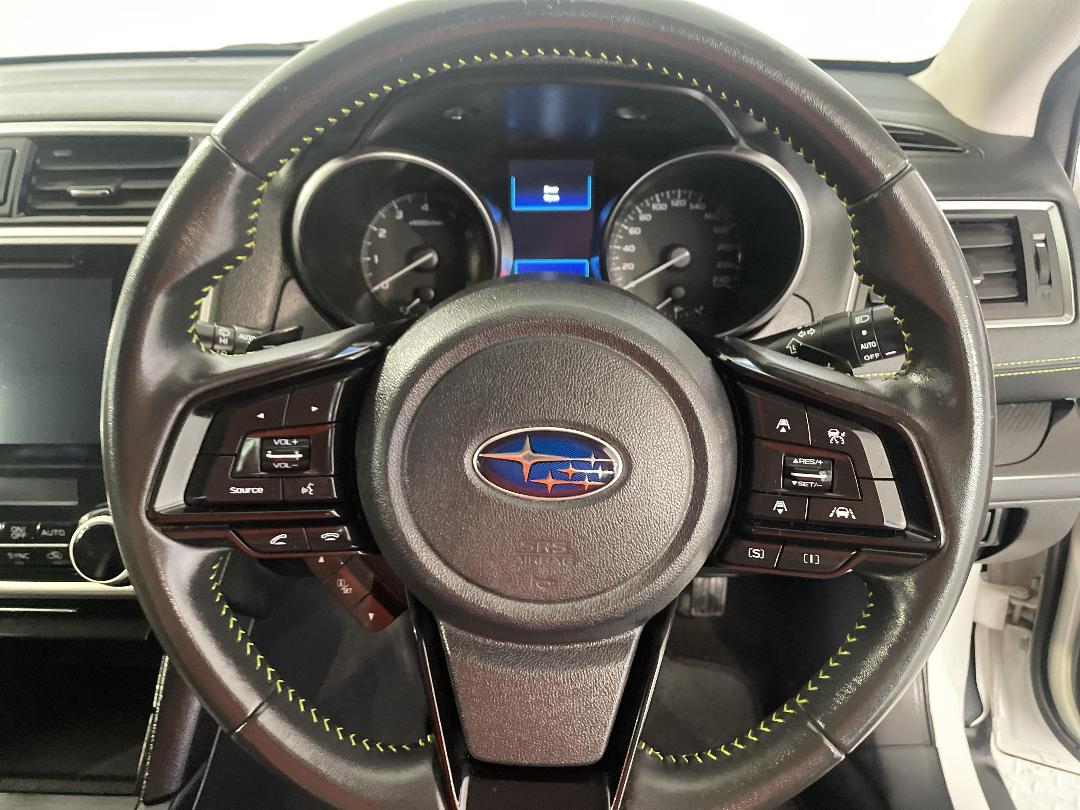 Photo '28' of Subaru Outback