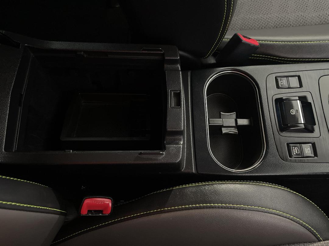 Photo '33' of Subaru Outback