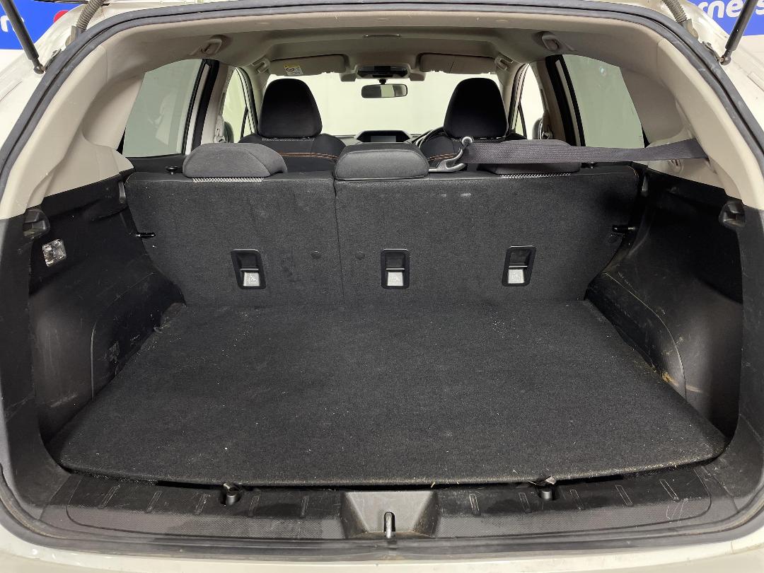 Photo '14' of Subaru XV