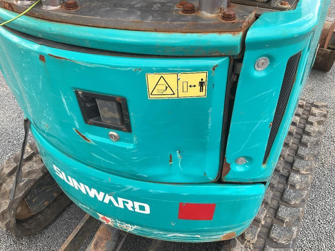 Photo '25' of SUNWARD SWE18UF Excavator