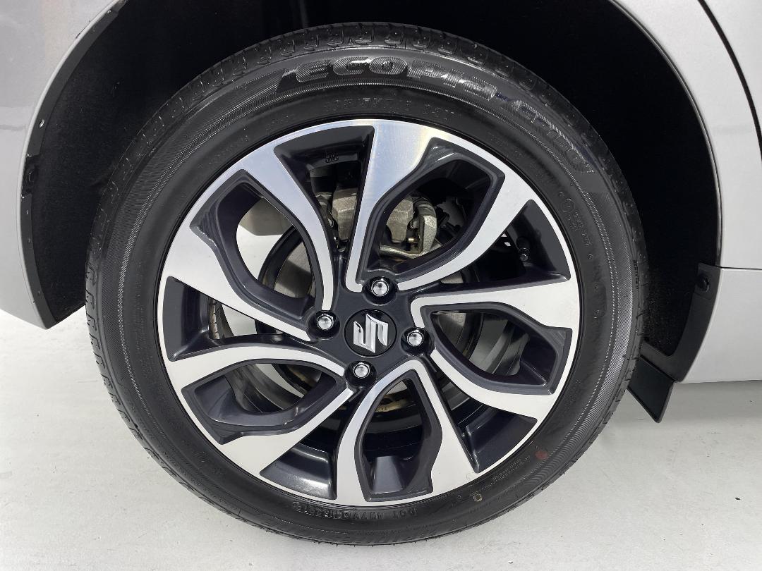 Photo '12' of Suzuki Baleno