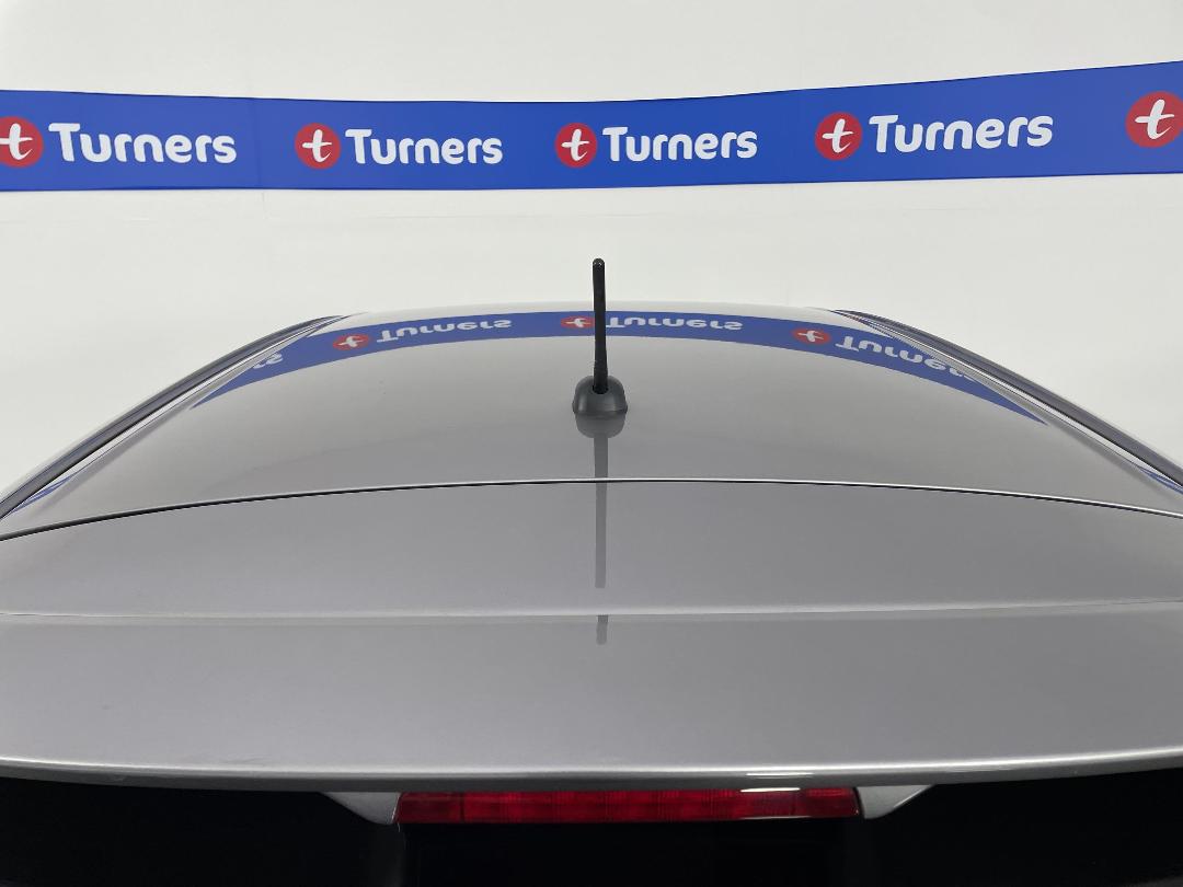 Photo '32' of Suzuki Baleno