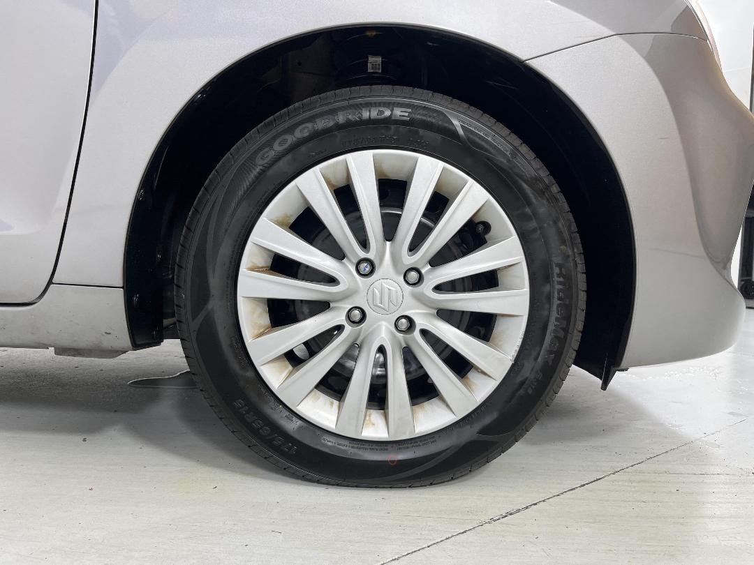 Photo '9' of Suzuki Baleno Photo '9' of Suzuki Baleno