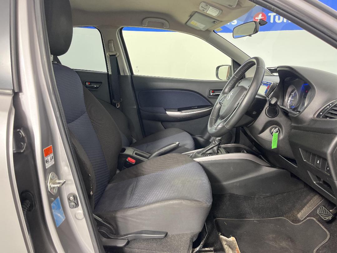 Photo '16' of Suzuki Baleno Photo '16' of Suzuki Baleno