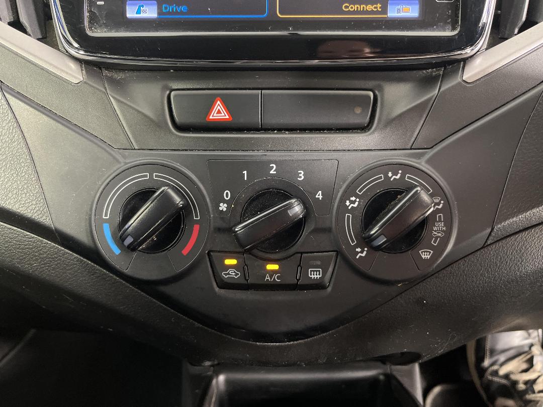 Photo '29' of Suzuki Baleno Photo '29' of Suzuki Baleno