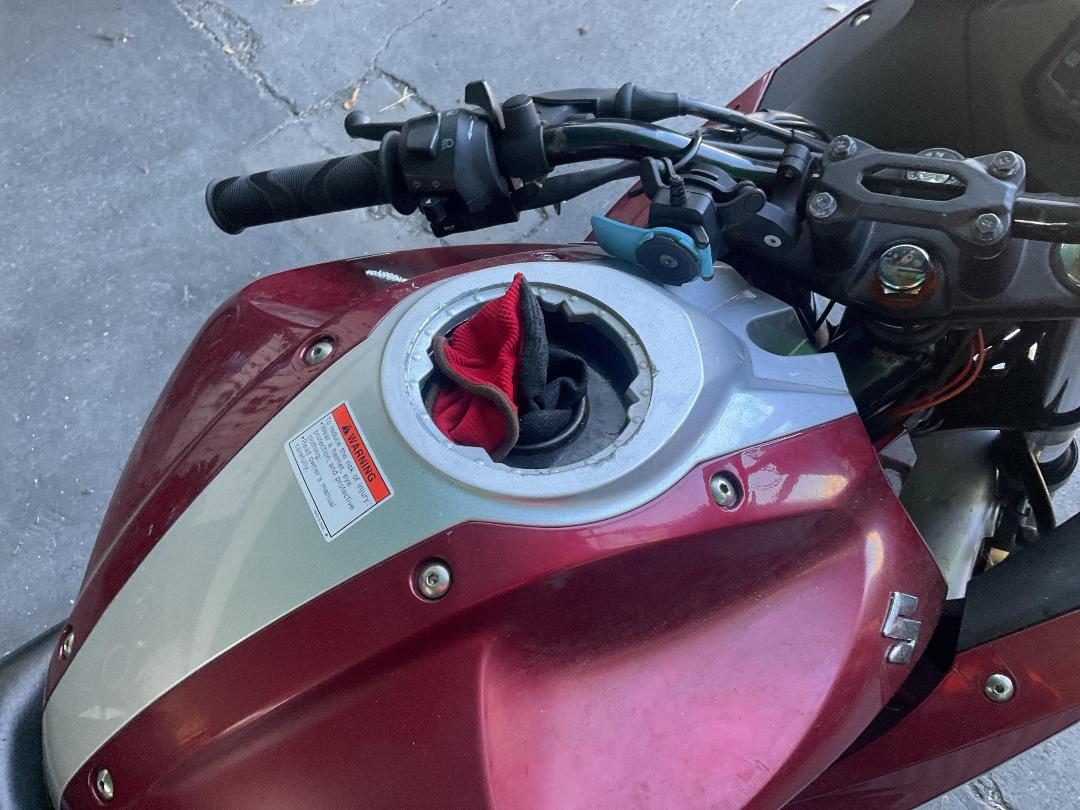 Photo '10' of Suzuki GSX150 Fdza Gixxer Photo '10' of Suzuki GSX150 Fdza Gixxer