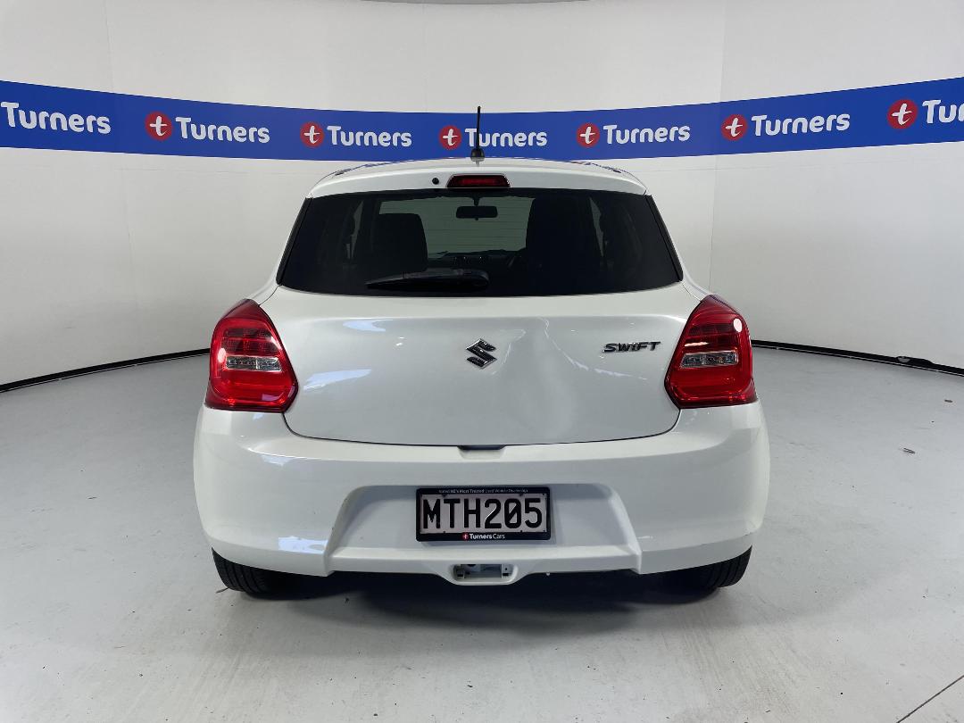 Photo '6' of Suzuki Swift Photo '6' of Suzuki Swift