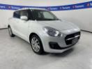 Thumbnail '1' of Suzuki Swift