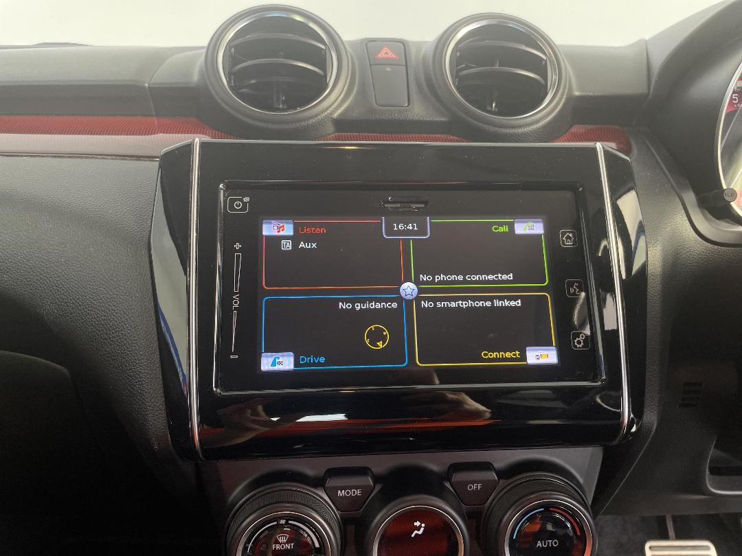 Photo '25' of Suzuki Swift