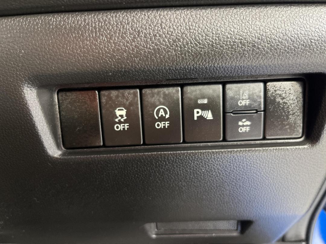 Photo '27' of Suzuki Swift