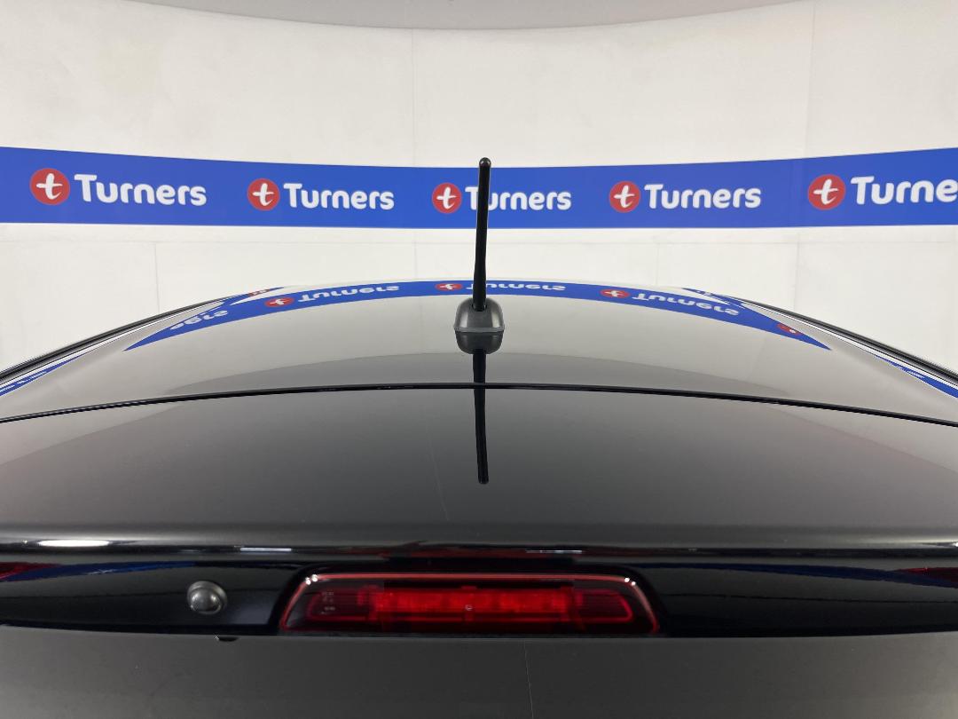 Photo '29' of Suzuki Swift