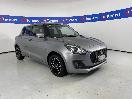 Thumbnail '1' of Suzuki Swift