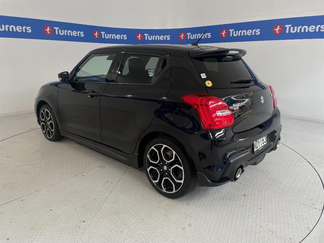 Photo '5' of Suzuki Swift