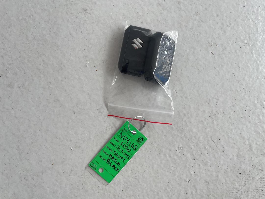 Photo '22' of Suzuki Swift