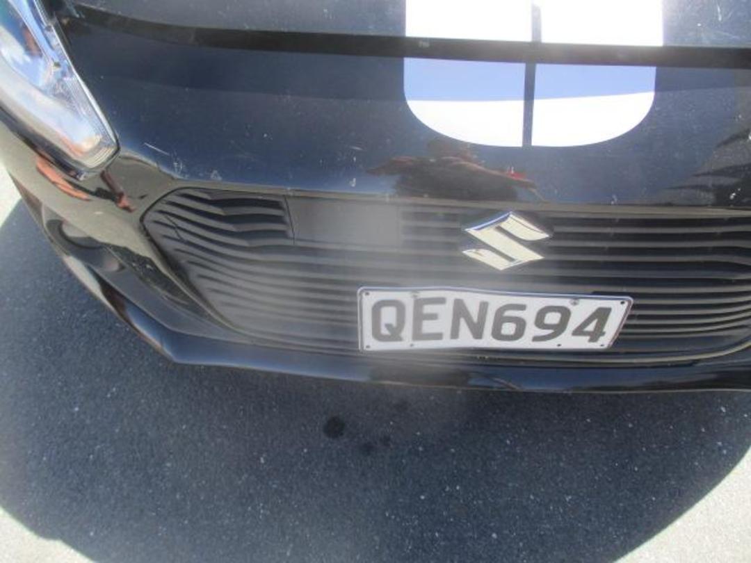 Photo '13' of Suzuki Swift RS