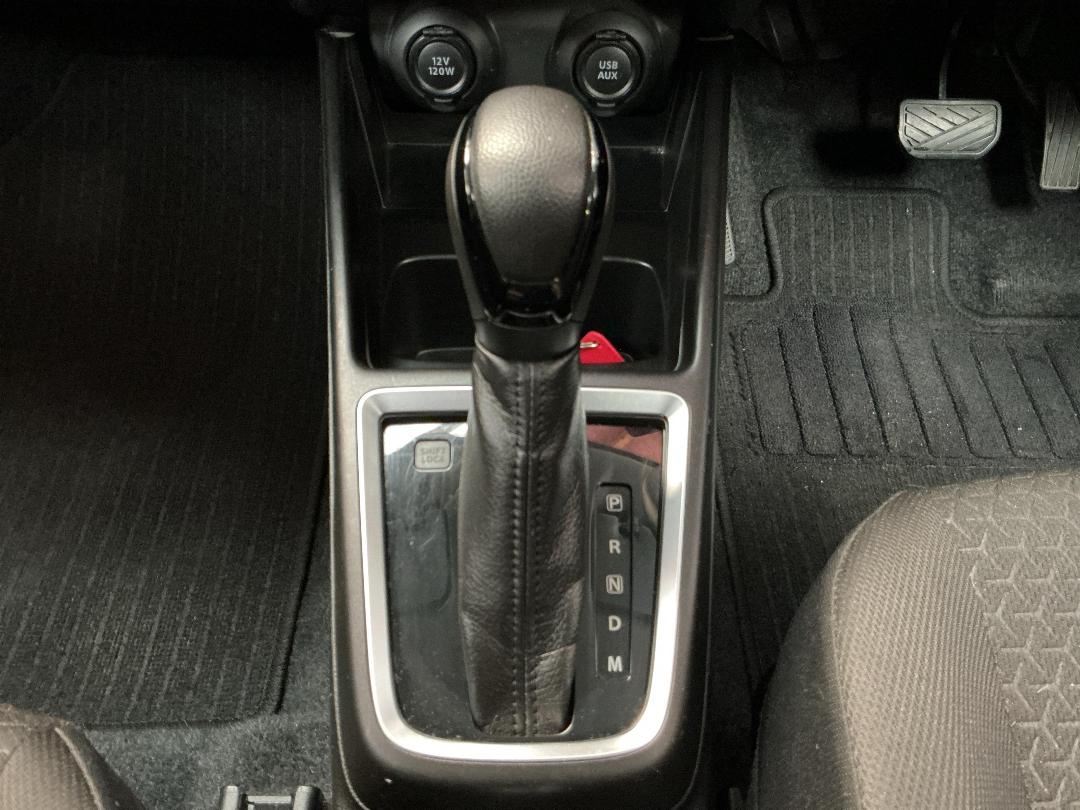 Photo '23' of Suzuki Swift Photo '23' of Suzuki Swift