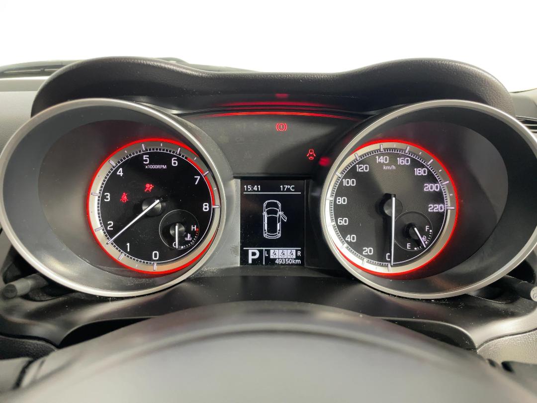 Photo '21' of Suzuki Swift