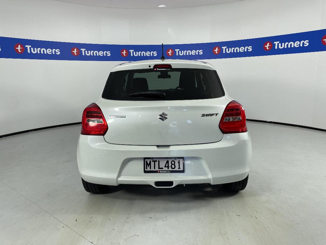 Photo '6' of Suzuki Swift