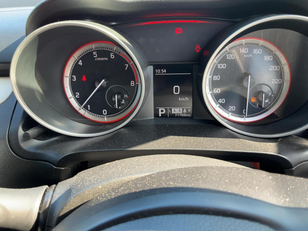 Photo '8' of Suzuki Swift GL