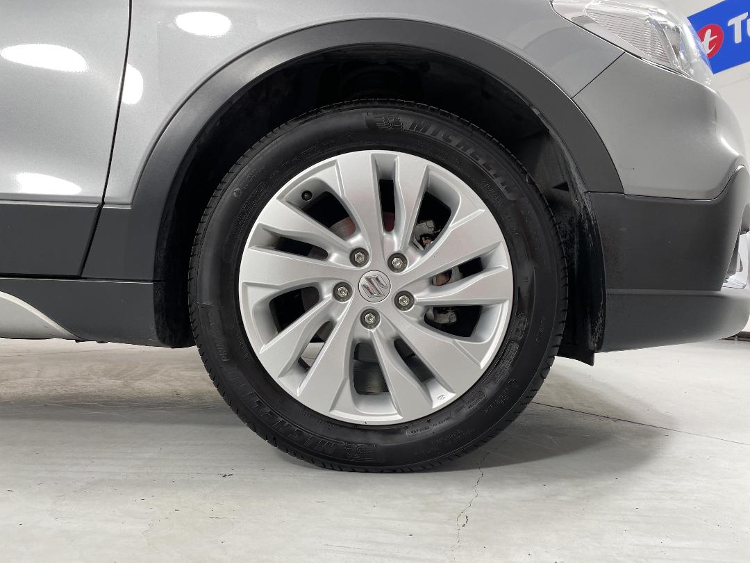 Photo '9' of Suzuki SX4 S-Cross Photo '9' of Suzuki SX4 S-Cross