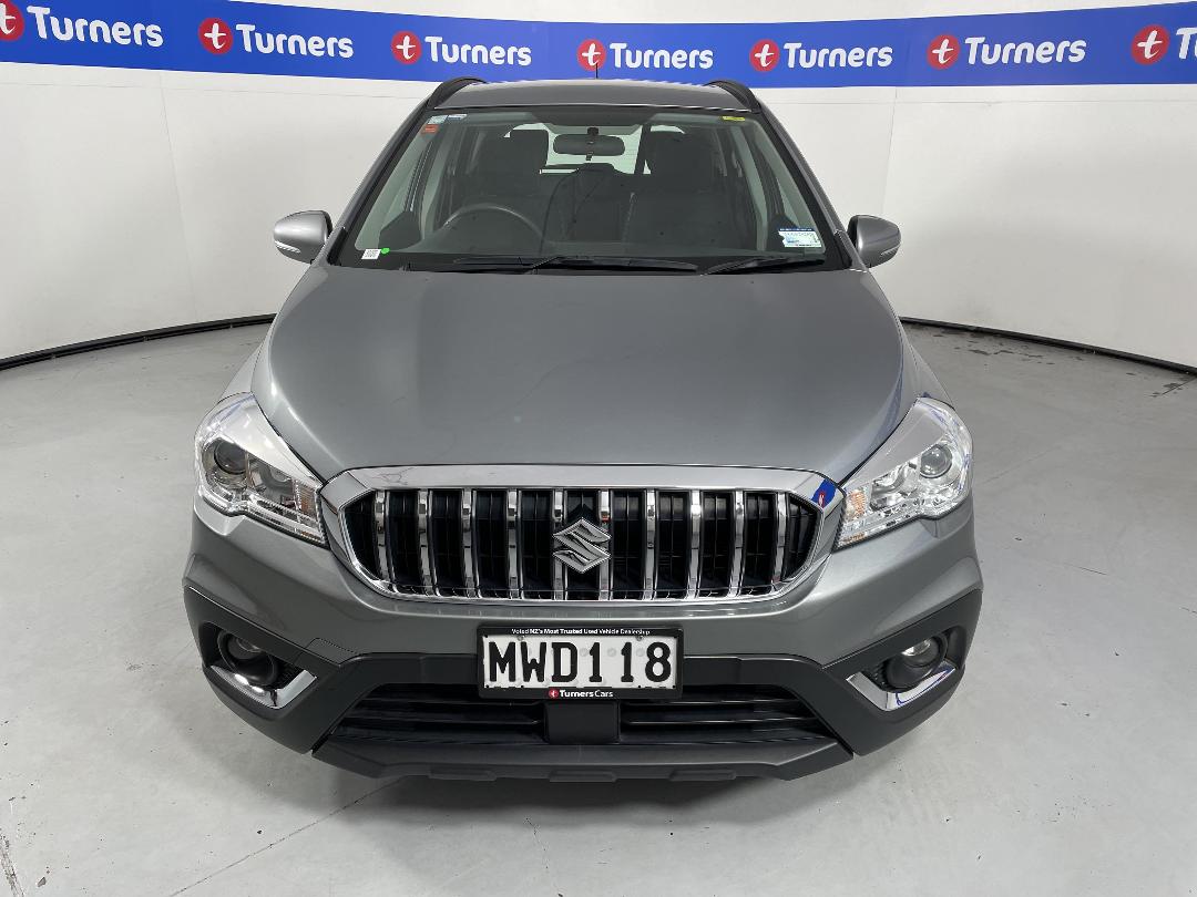 Photo '2' of Suzuki SX4 S-Cross Photo '2' of Suzuki SX4 S-Cross