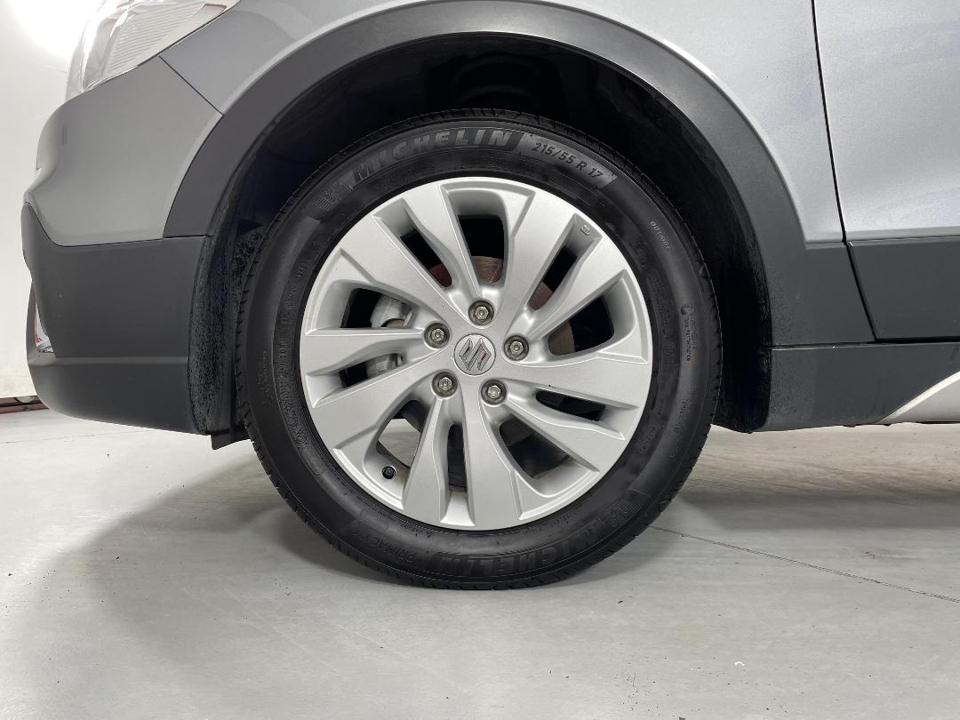 Photo '10' of Suzuki SX4 S-Cross Photo '10' of Suzuki SX4 S-Cross