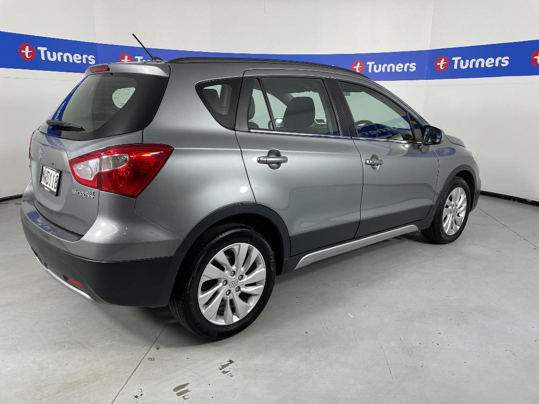 Photo '7' of Suzuki SX4 S-Cross Photo '7' of Suzuki SX4 S-Cross