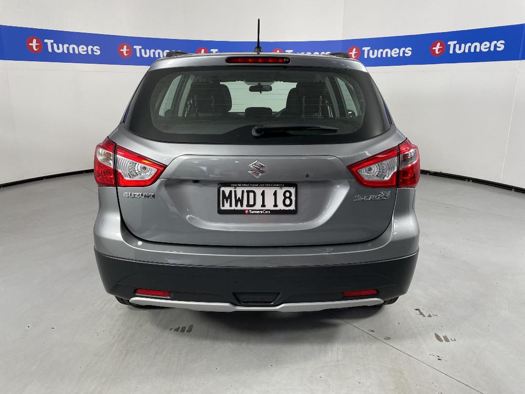 Photo '6' of Suzuki SX4 S-Cross Photo '6' of Suzuki SX4 S-Cross