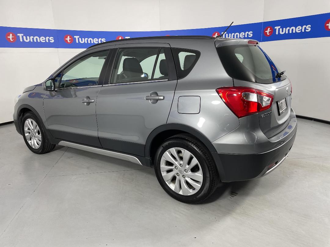 Photo '5' of Suzuki SX4 S-Cross Photo '5' of Suzuki SX4 S-Cross