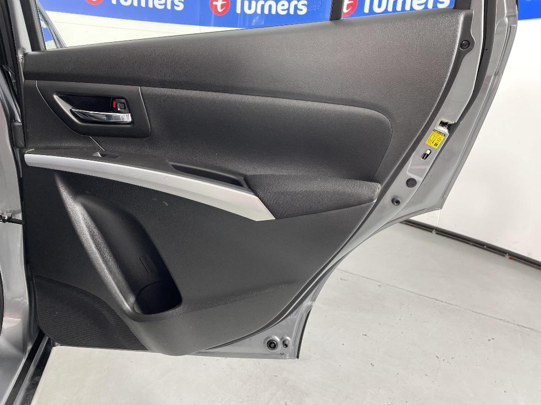 Photo '19' of Suzuki SX4 S-Cross Photo '19' of Suzuki SX4 S-Cross