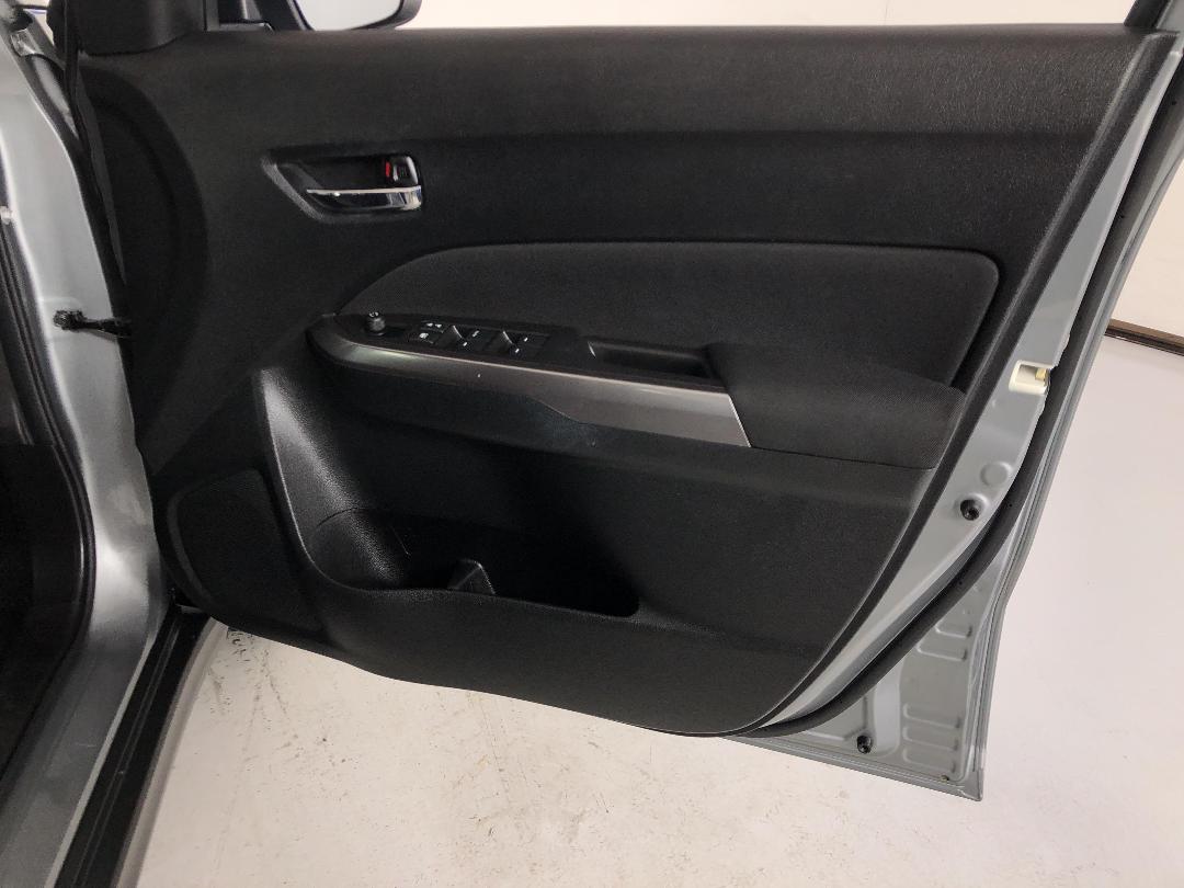 Photo '15' of Suzuki Vitara Photo '15' of Suzuki Vitara