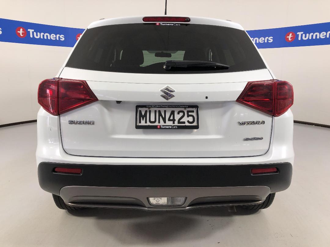 Photo '6' of Suzuki Vitara