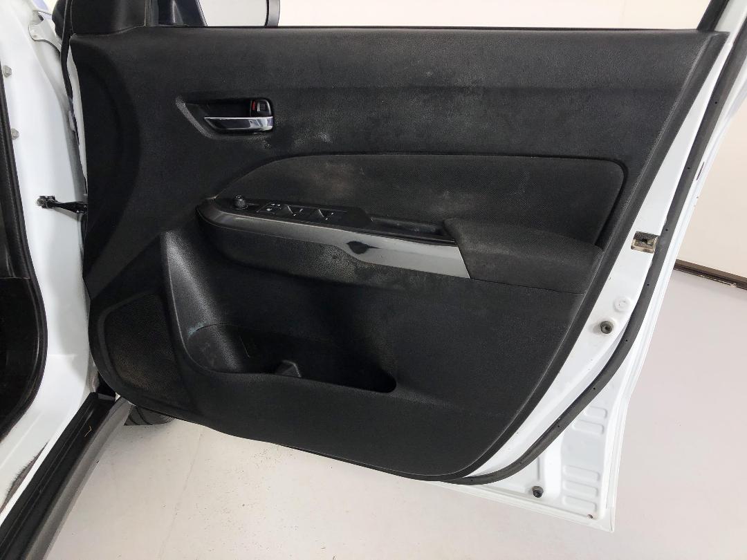 Photo '15' of Suzuki Vitara