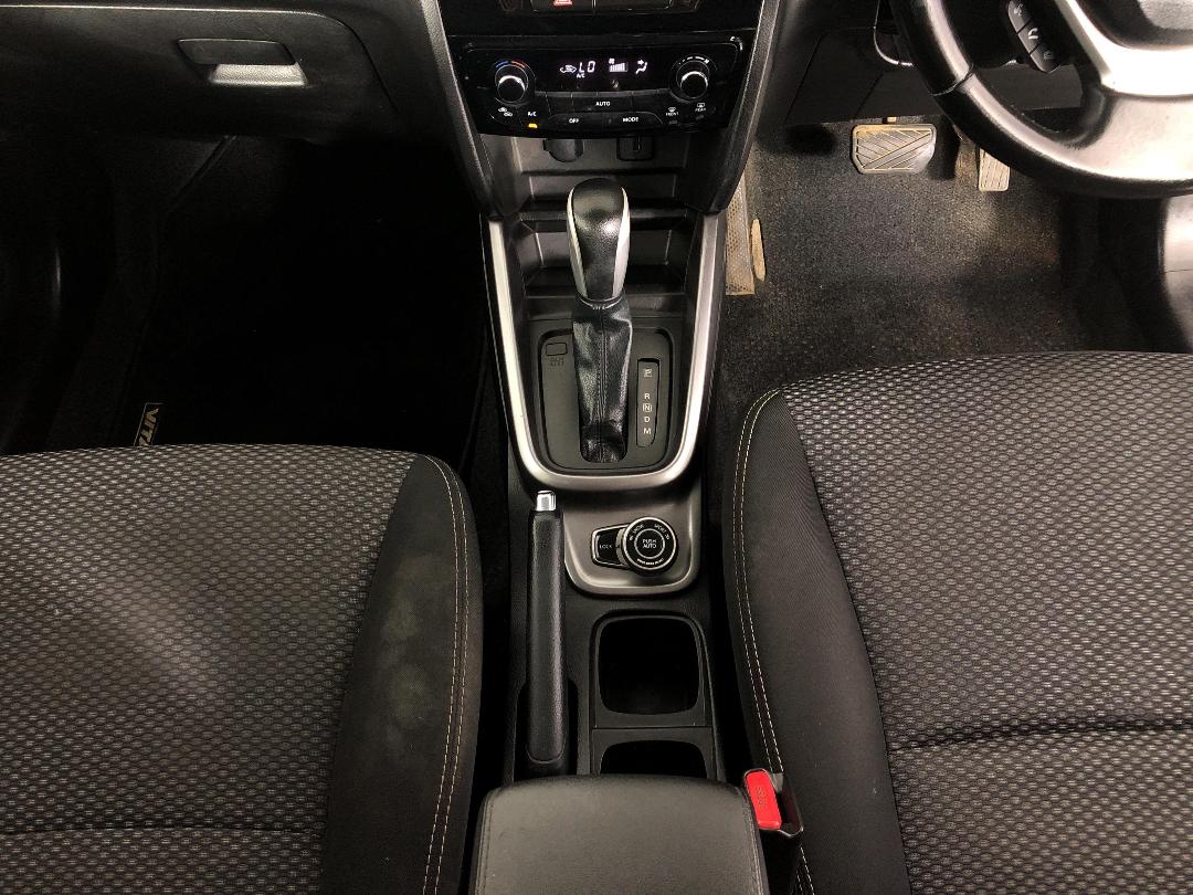 Photo '18' of Suzuki Vitara