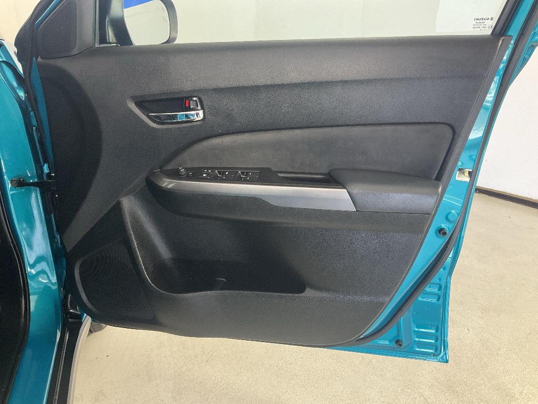 Photo '15' of Suzuki Vitara Photo '15' of Suzuki Vitara