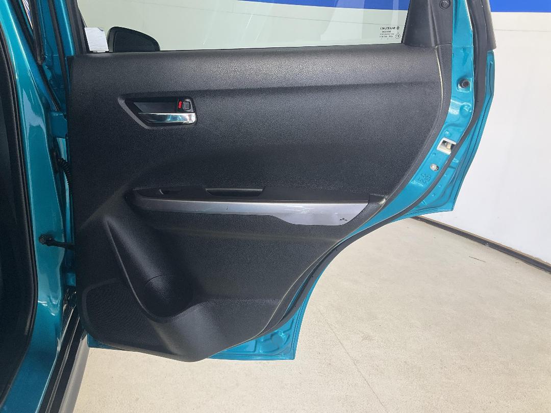 Photo '19' of Suzuki Vitara Photo '19' of Suzuki Vitara