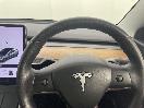 Thumbnail '21' of Tesla Model 3