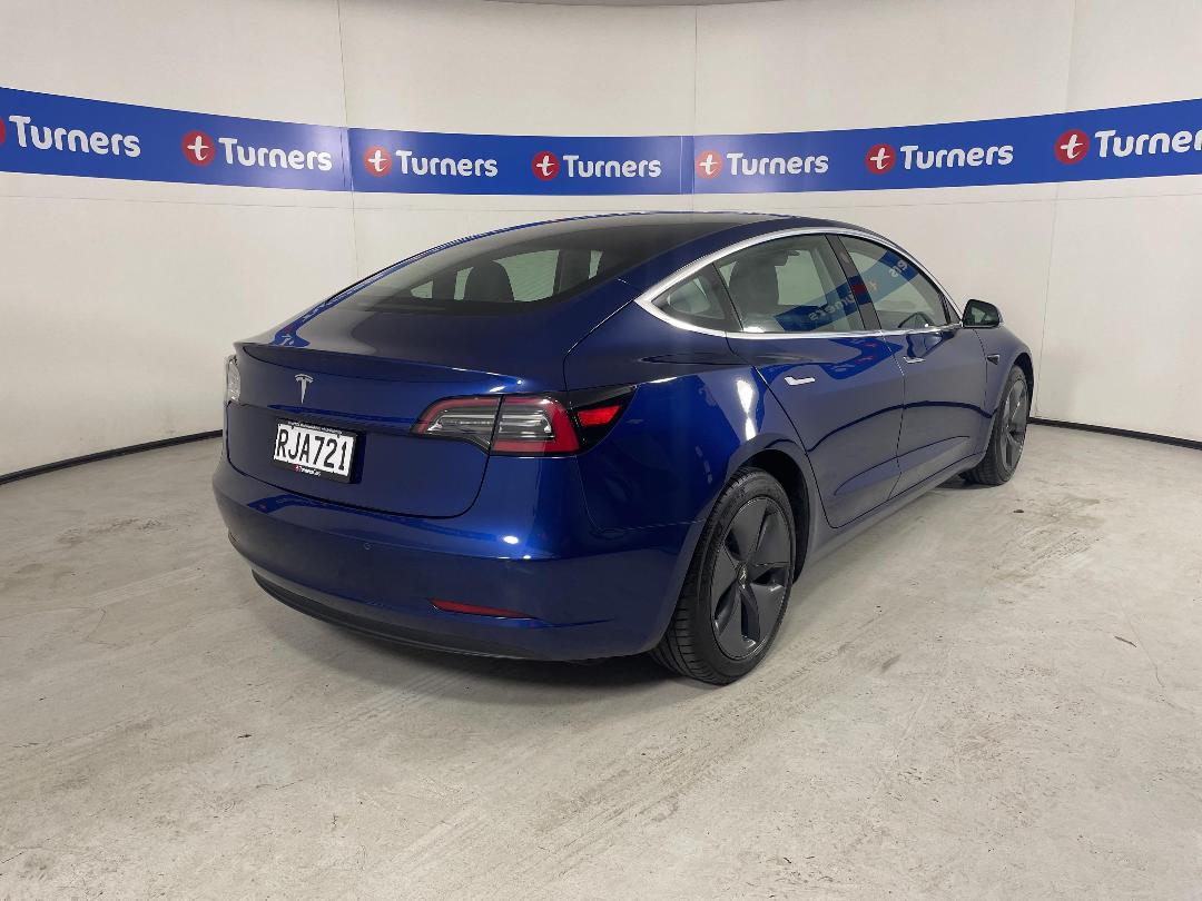 Photo '7' of Tesla Model 3 Photo '7' of Tesla Model 3