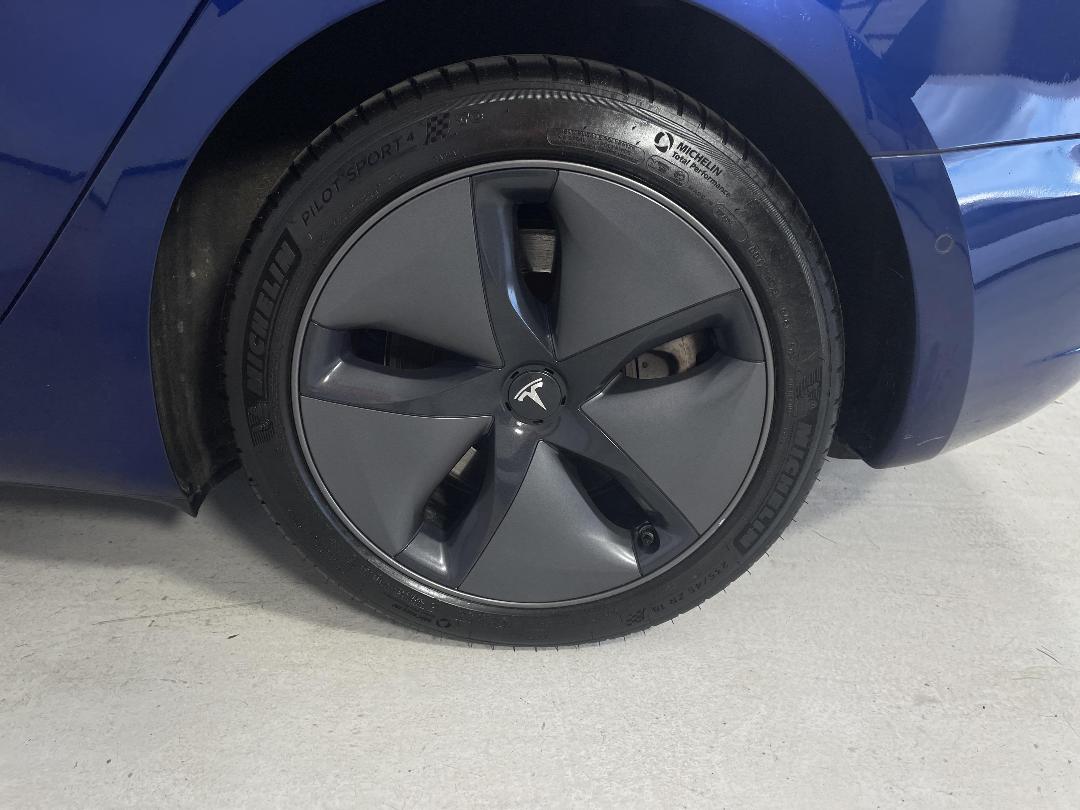 Photo '11' of Tesla Model 3 Photo '11' of Tesla Model 3