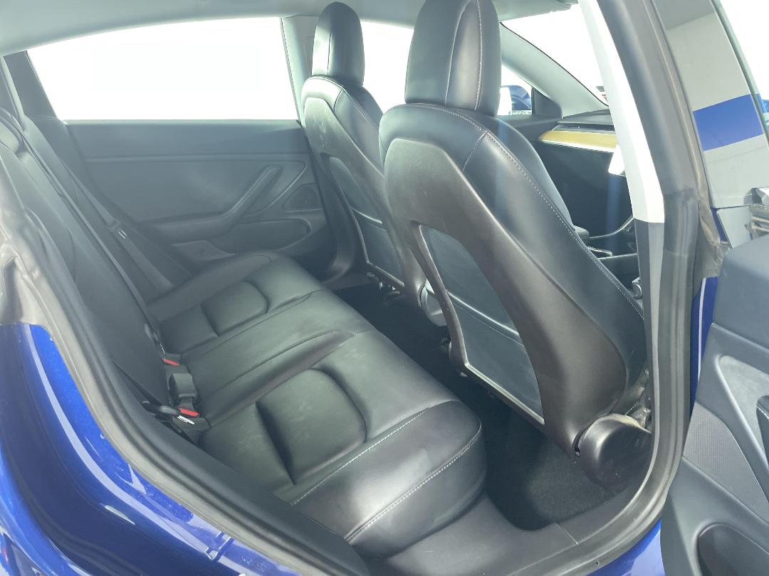 Photo '20' of Tesla Model 3 Photo '20' of Tesla Model 3