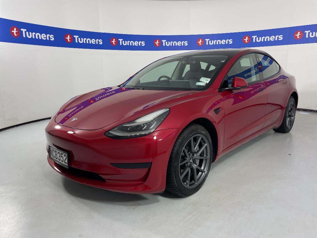 Photo '4' of Tesla Model 3 Photo '4' of Tesla Model 3