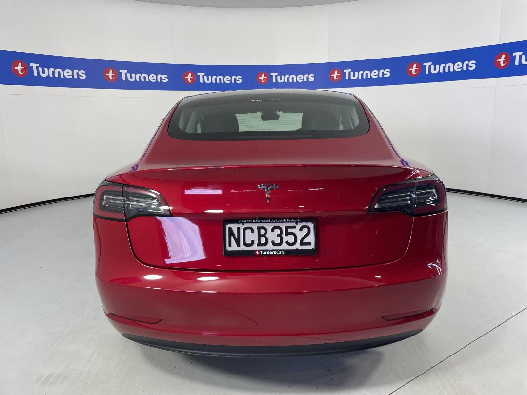 Photo '6' of Tesla Model 3 Photo '6' of Tesla Model 3