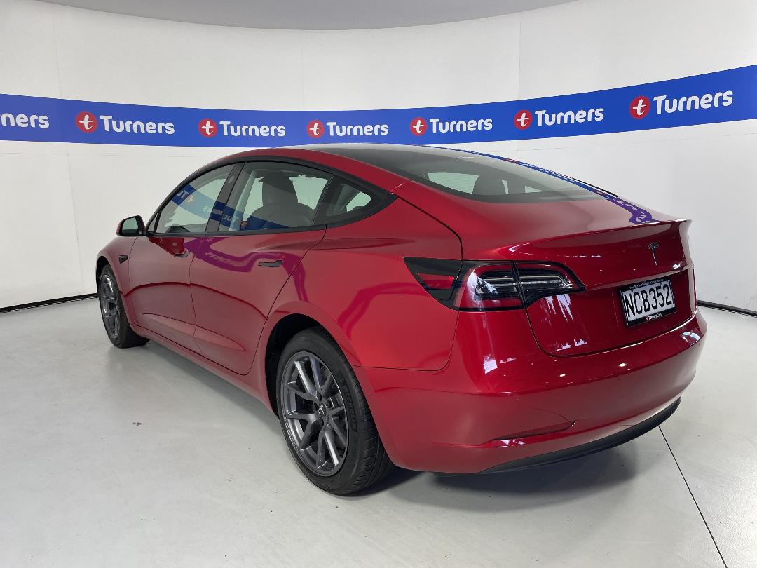 Photo '5' of Tesla Model 3 Photo '5' of Tesla Model 3