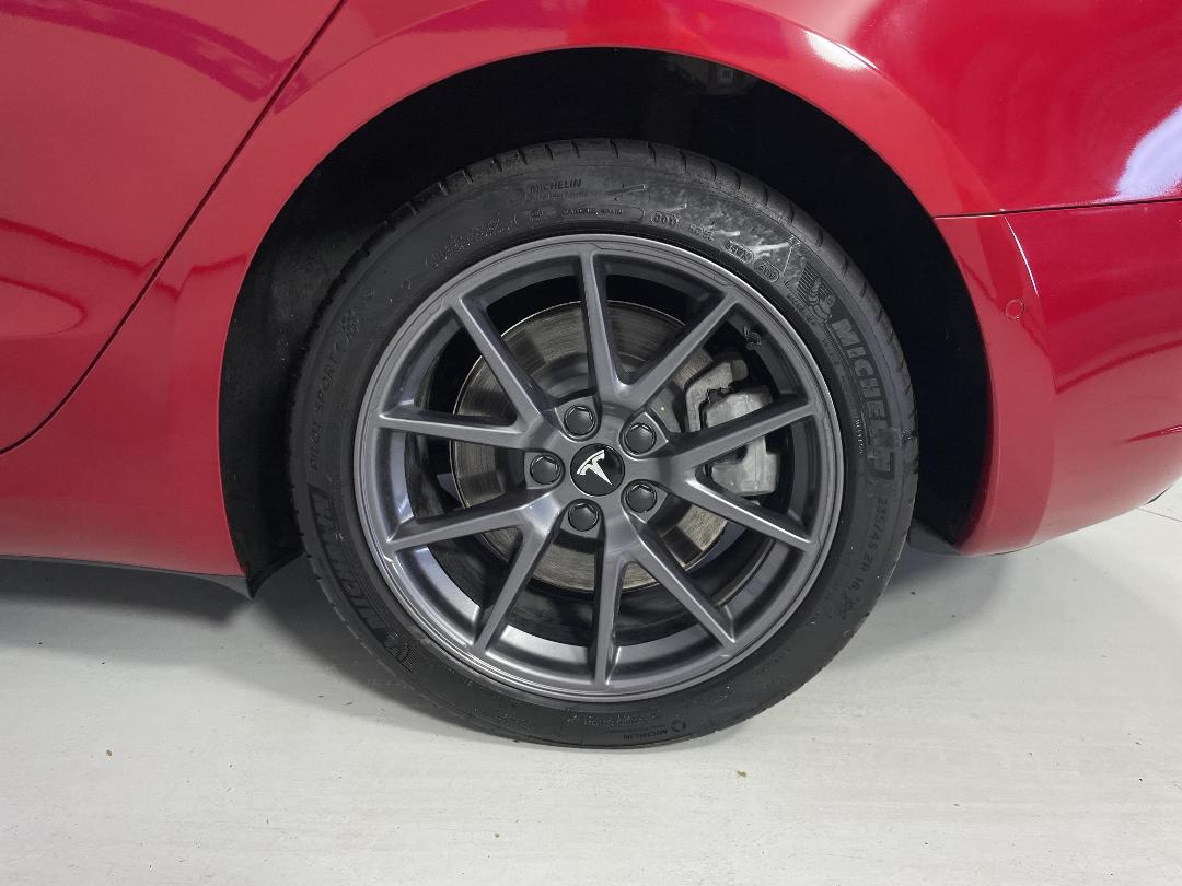 Photo '11' of Tesla Model 3 Photo '11' of Tesla Model 3