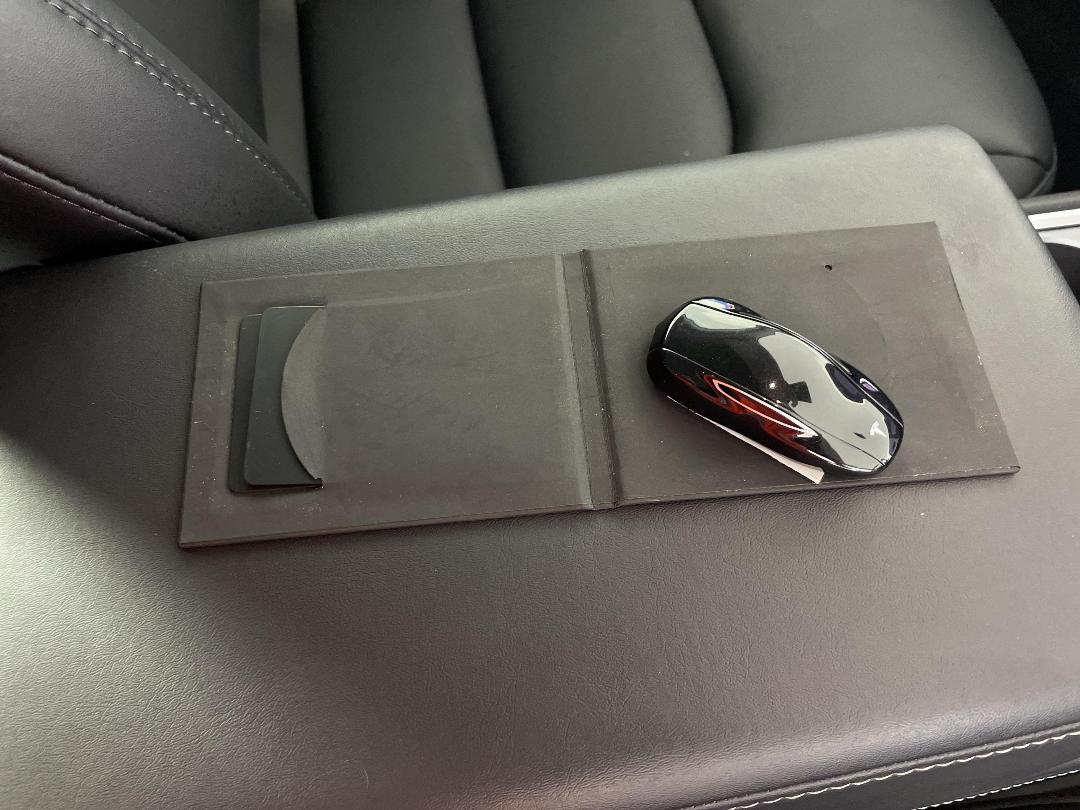 Photo '22' of Tesla Model 3 Photo '22' of Tesla Model 3