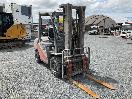 Thumbnail '1' of Toyota 72-8FD30 Forklift